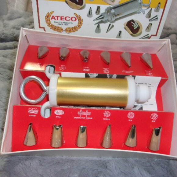 H-472 VINTAGE COMPLETE SET THE CAKE AND FOOD DECORATING SET BY ATECO - Picture 11 of 11